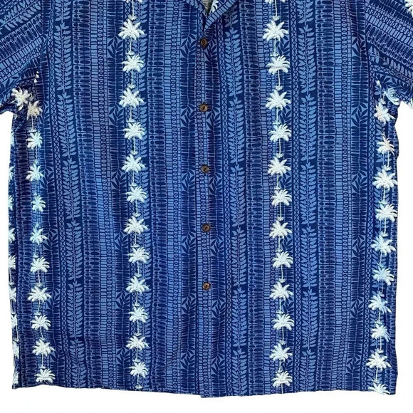 Pacific Legend Hawaiian Short Sleeve Button Down Shirt XL Blue White Palm Trees - Picture 4 of 16
